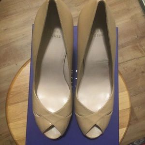 Stuart Weitzman Peep toe Heel.